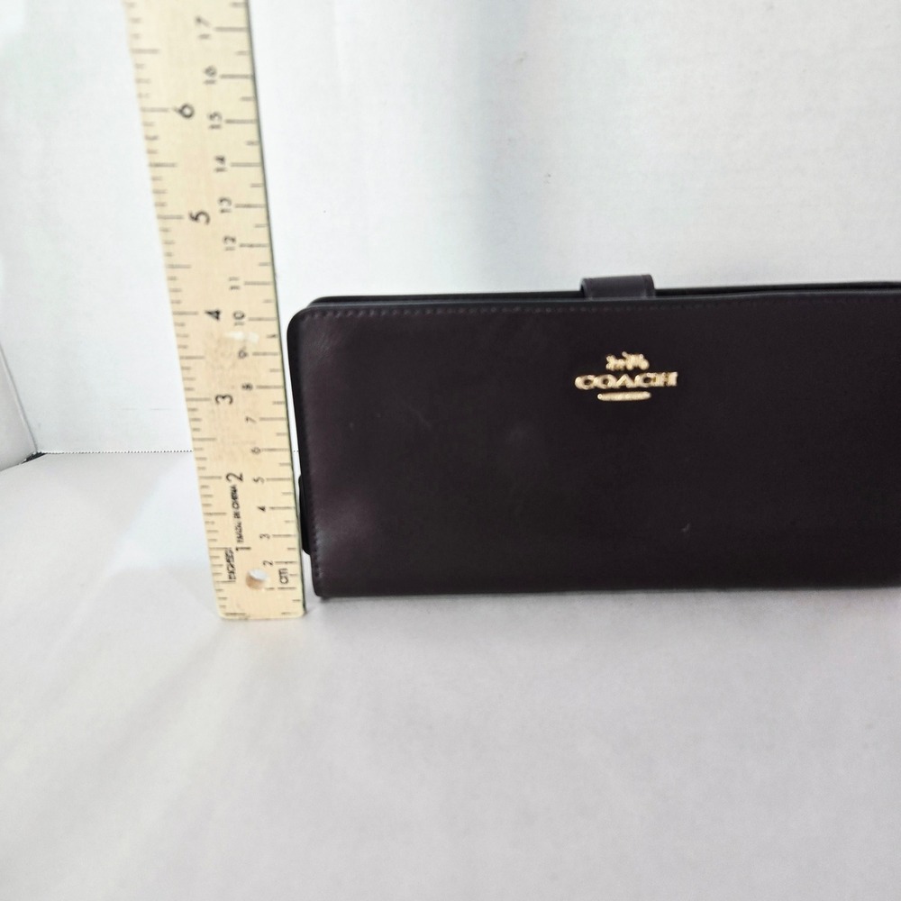 Coach Slim Bifold Wallet Large Burgundy Leather Gold Logo Zip Around #991 - Picture 4 of 8